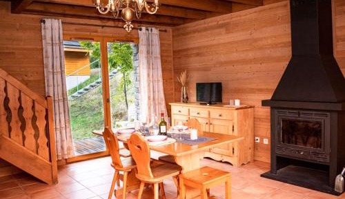 Chalet (6 Adults)