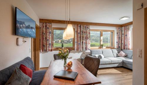 One-Bedroom Apartment with Shower