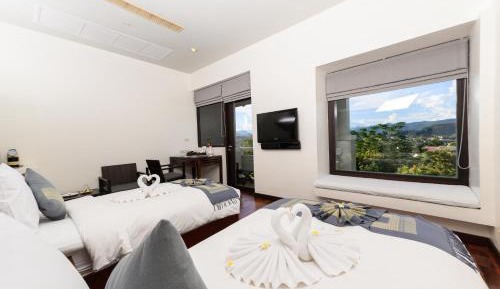 Superior Twin Room