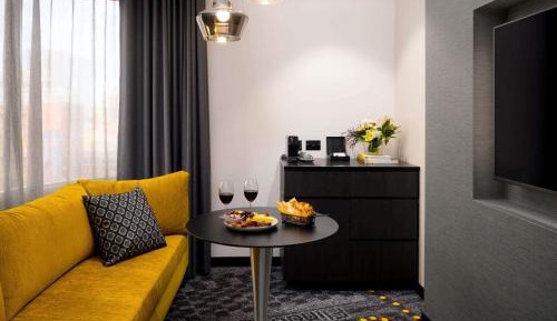 Premium Deluxe King Room