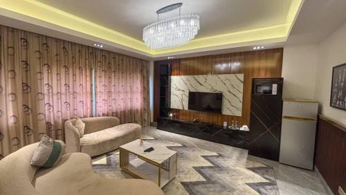 Classic One-Bedroom Apartment with King Bed