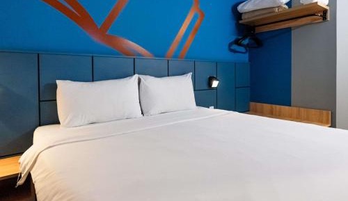 Standard Apartment with One Double Bed