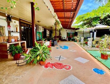 Quadruple Room with Private Bathroom