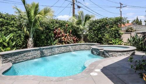 Five-Bedroom Holiday Home