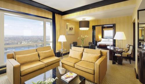 Fairmont Gold Suite with Nile View- Lounge access