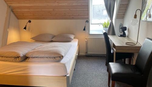 Twin Room with Shared Bathroom