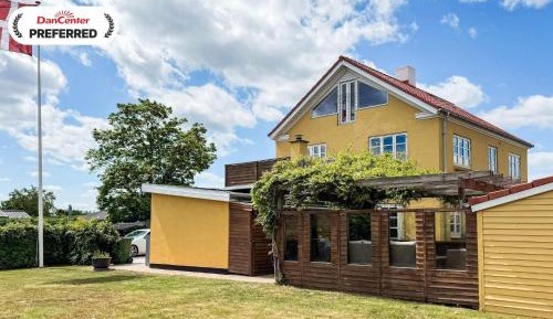 Six-Bedroom Holiday Home