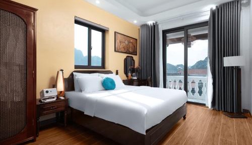 Superior King Room