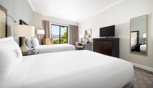 Deluxe Room 2 Double Beds