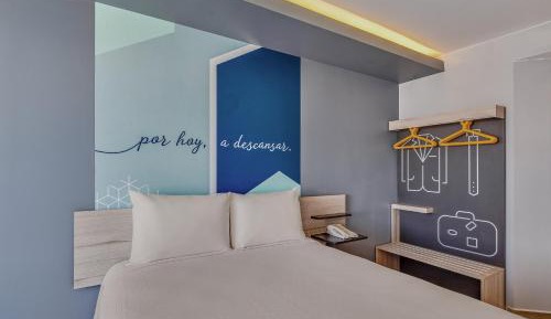 Superior Room 1 Queen