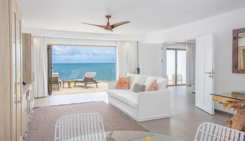 1-Bedroom Oceanfront Suite, 1 King Bed, Non-Smoking