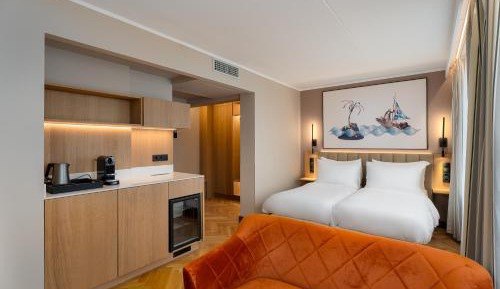 Superior Double Room - Riverside