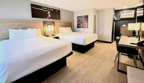 Standard Queen Room with Two Queen Beds