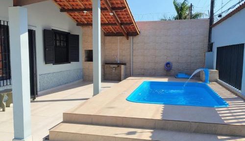 Three-Bedroom Holiday Home 