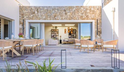 Deluxe Villa