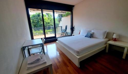 One-Bedroom Premier Apartment