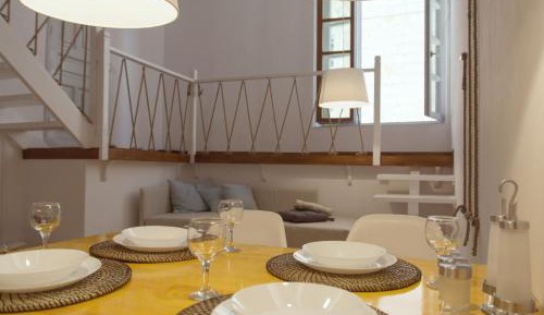 Apartment - Split Level