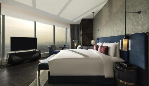 Collection King Room
