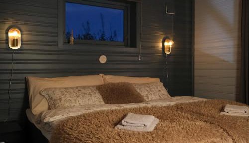 Large Double or Twin Room