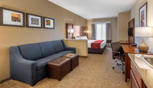 King Suite with One King Bed