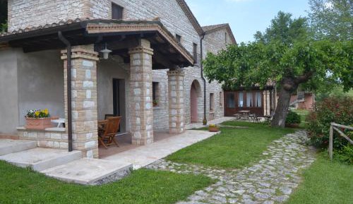 One-Bedroom Deluxe Apartment