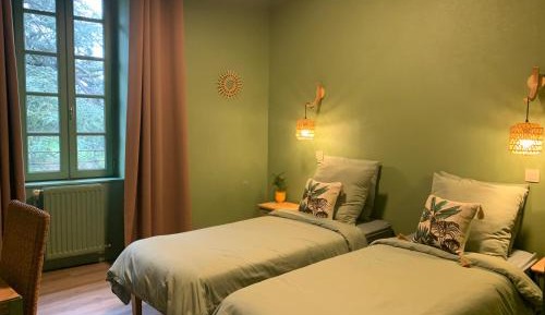 King Room with Garden View