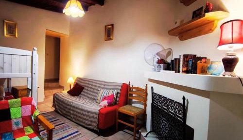 Mixed Dormitory Room