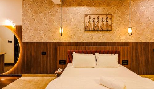 King Room with Mountain View