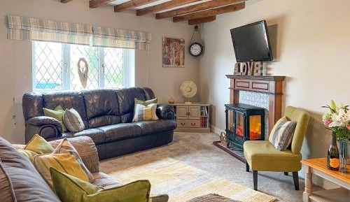 Three-Bedroom Vacation Home 