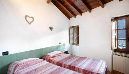 Superior One-Bedroom Apartment