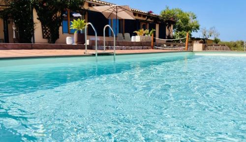 Villa with Garden View