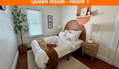 Queen Room