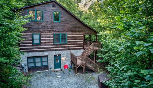 Three-Bedroom Vacation Home 