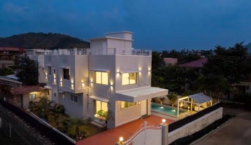 Villa with Private Pool