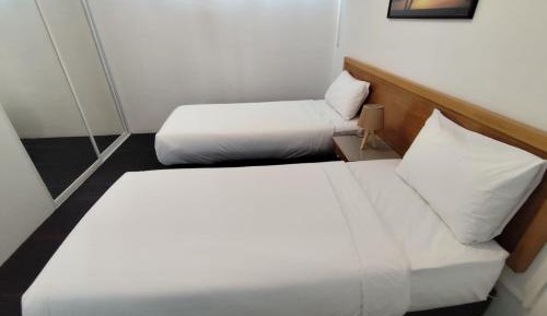 Executive 1 Bedroom Apartment-Twin Beds (Daily Housekeeping)