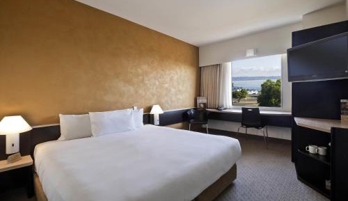 King Room with City View