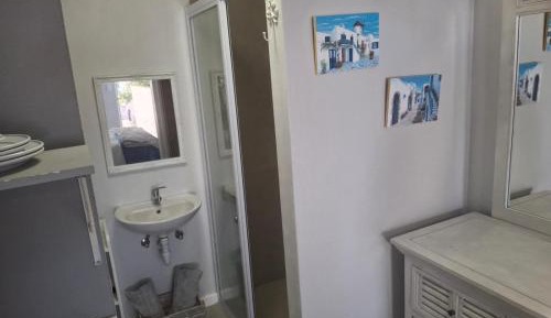 Classic Queen Room