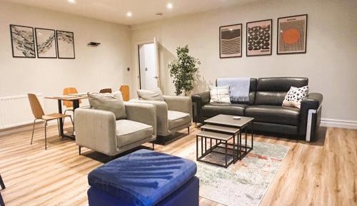 Family Two-Bedroom Apartment with View