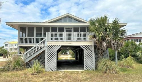 Four-Bedroom Vacation Home