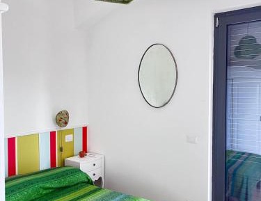 King Room with Roll-In Shower - Disability Access