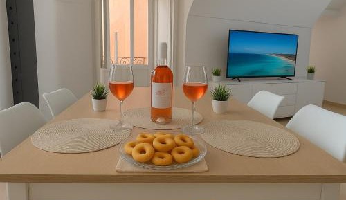 Deluxe King Suite