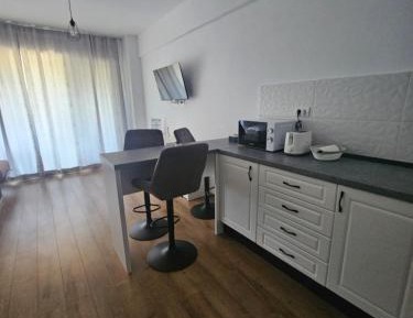 Standard Triple Studio