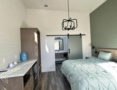 One-Bedroom House