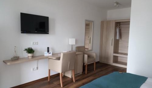 Single Room - Disability Access