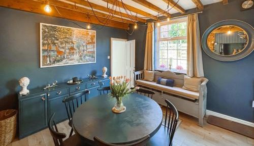 Two-Bedroom Holiday Home