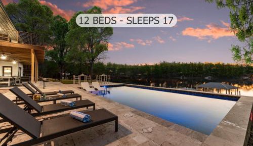 Seven-Bedroom Holiday Home