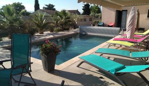 Double or Twin Room with Pool View