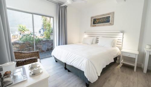 Garden View Room King or Twin bed