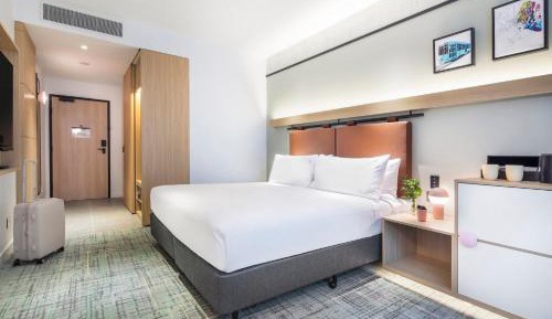 Standard King Room