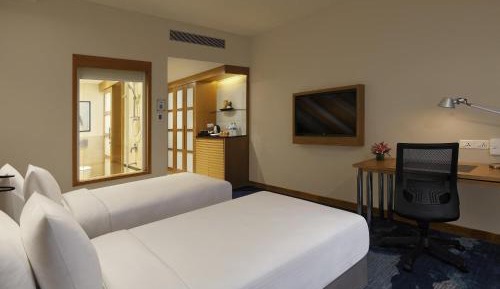 Superior 2 Single Beds 